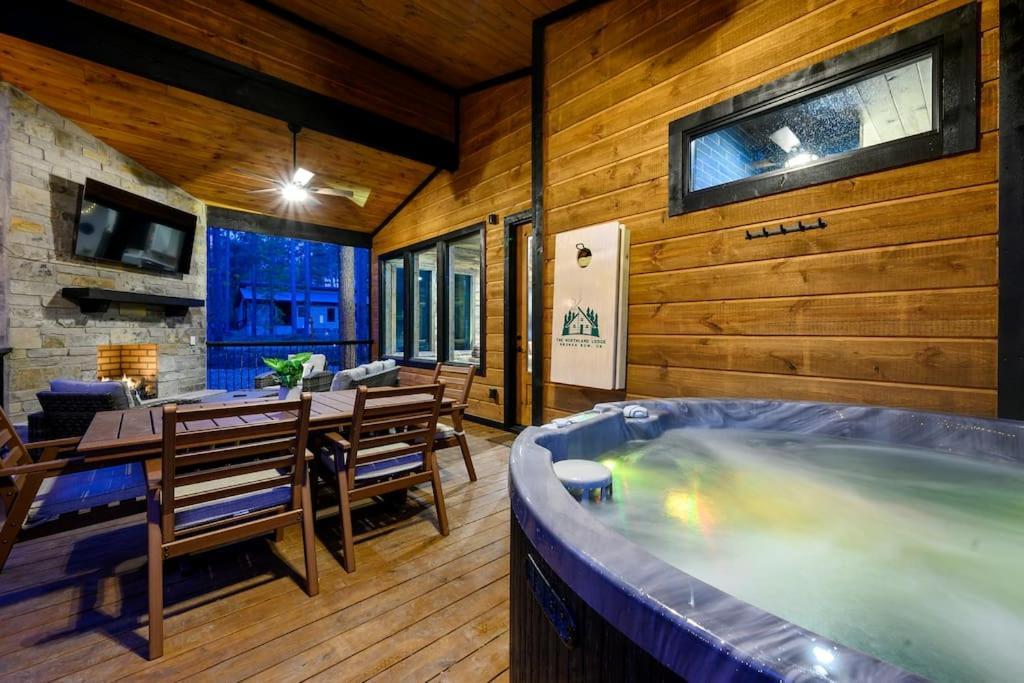 Brand New Luxury 2 Bedroom With Loft And Spa Sleeps 10 Broken Bow Εξωτερικό φωτογραφία